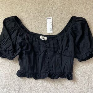 Super Cute Urban Outfitters Black Top TAGS